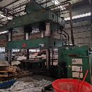 []南通630吨液压机，台面1.8米3米，开口2米，油缸行程1..